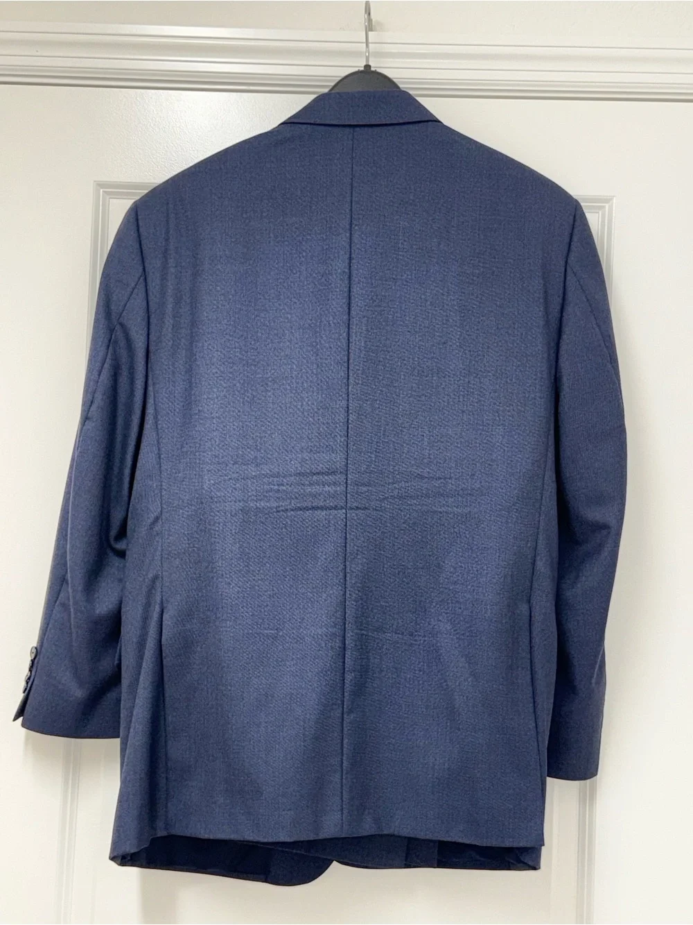 Jos.A.Bank Travelers Collection 44R Navy 2-Piece Suit Tailored Fit Blazer & Pant